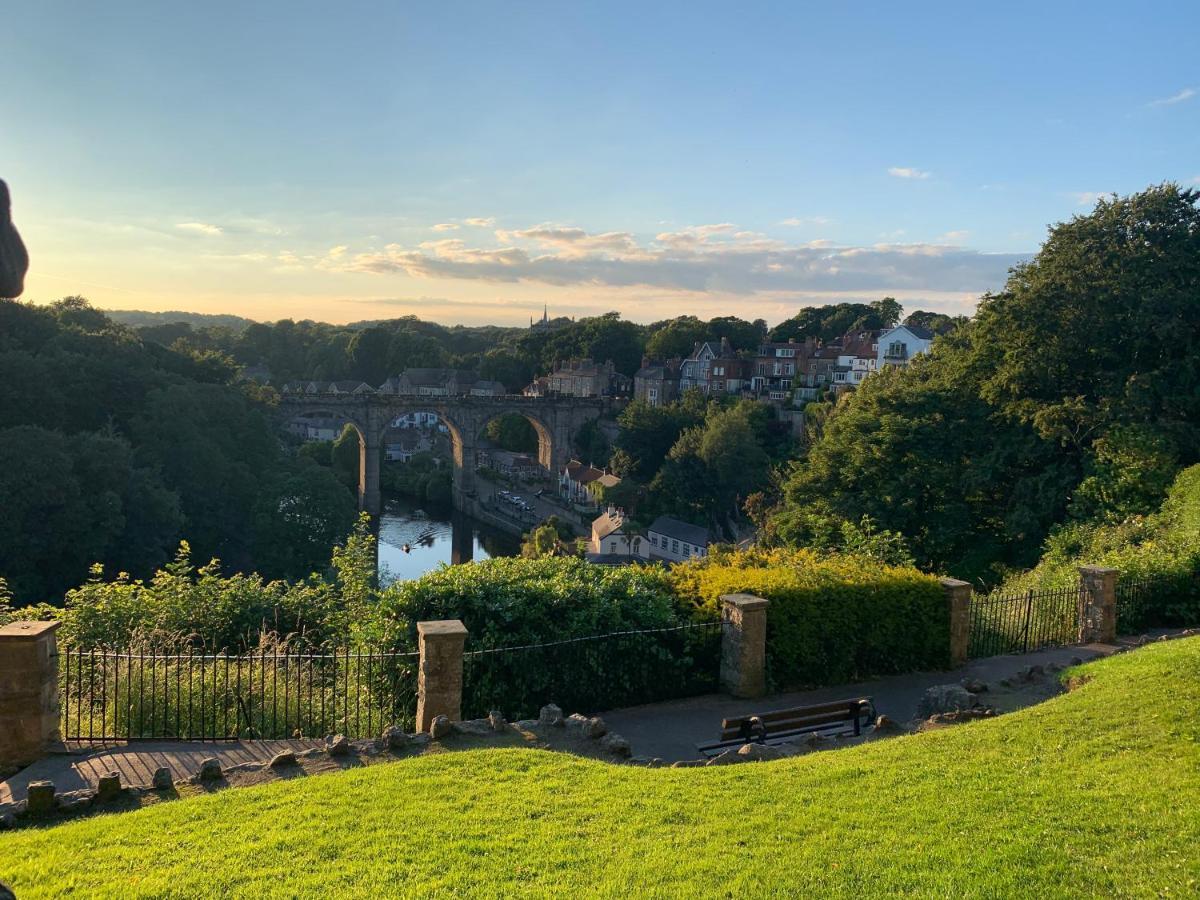 Nook On The Nidd, Knaresborough Villa Bagian luar foto